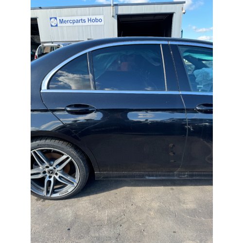 Portier rechtsachter Mercedes E-klasse w213 Zwart - Article 16155 1 - HPB0070