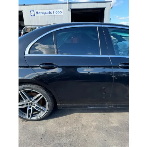 Portier rechtsachter Mercedes E-klasse w213 Zwart - Article 16155 1 - HPB0070