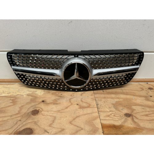 Grille Diamond Vito w447 Facelift Zilver (Nieuw) - Article 16200 1 - 15120210