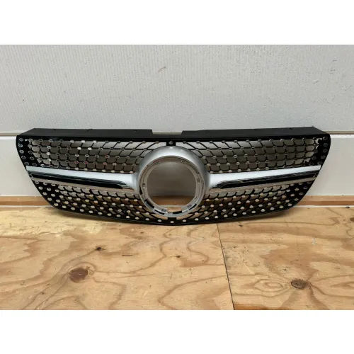 Grille Diamond Vito w447 Facelift Zilver (Nieuw) - Article 16200 2 - 15120210