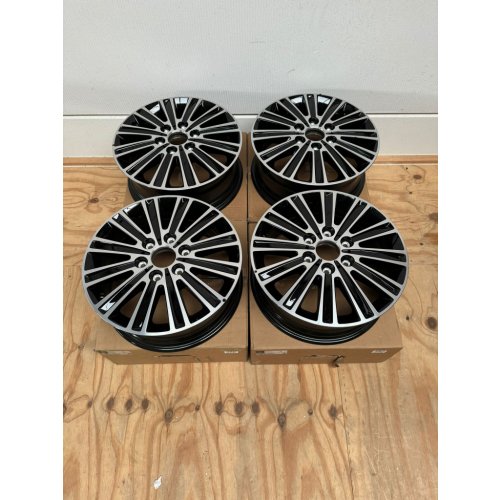 Velgenset Sprinter w907 17 inch (Nieuw) - Article 16276 1 - A9074015300-N