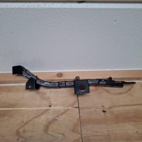 Bumper geleider A 906 889 0114 Rechts (Nieuw) - Article 16613 1 - A9068890114-N