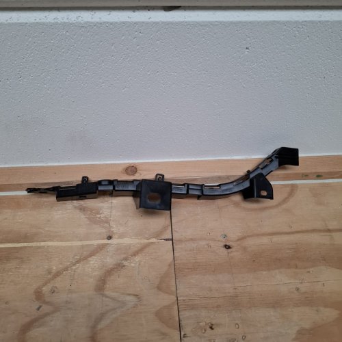Bumper geleider A 906 889 0014 Links (Nieuw) - Article 16614 1 - A9068890014-N