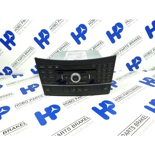 Radio/CD-speler A 212 906 8800 - Article 16701 1 - A2129068800