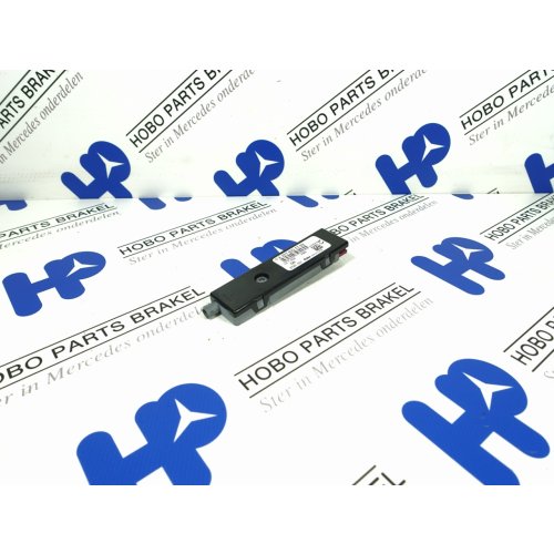 Antenne versterker A 207 820 1189 - Article 16709 1 - A2078201189