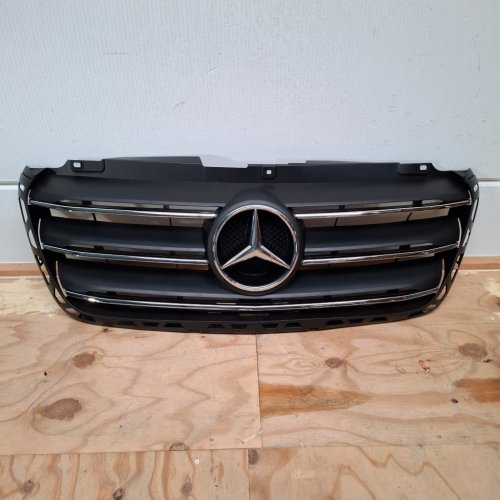 Grille Sprinter w907 +Chrome (Nieuw) - Article 16748 1 - 13120205