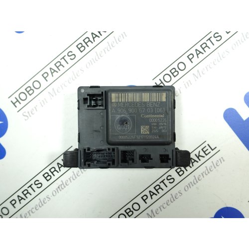 Deur module A 906 900 6703 LV/RV - Article 16939 1 - A9069006703