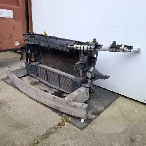 Radiator package with front A-Class w176 - Article 17002 2 - HPB0103