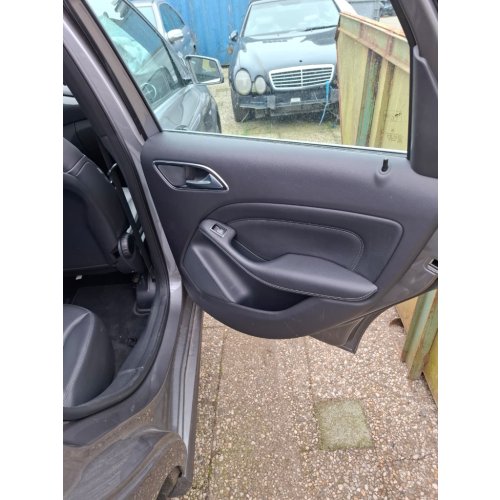 Interieur B-klasse w246 Zwart Leer compleet - Article 17007 7 - HPB0108