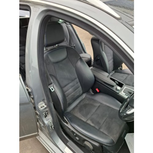 Interieur C-klasse s204 Combi Edition C - Article 17059 2 - HPB0109