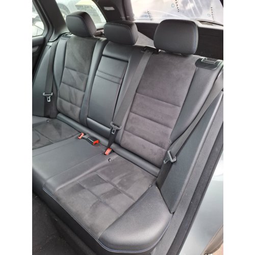 Interieur C-klasse s204 Combi Edition C - Article 17059 5 - HPB0109