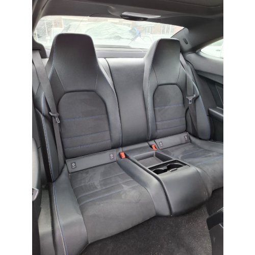 Interieur C-klasse c204 Coup&eacute; Edition C - Article 17060 4 - HPB0110