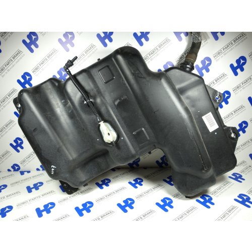 AdBlue brandstoftank A 447 470 0015 - Article 17096 1 - A4474700015