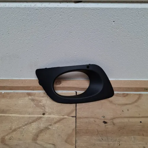 Mistlamp afdekking A 906 885 0253 Links (Nieuw) 1 - Article 17114 1 - A9068850253-N